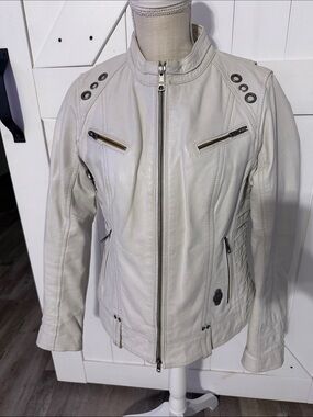 Women's Harley Davidson riding jacket (wear)